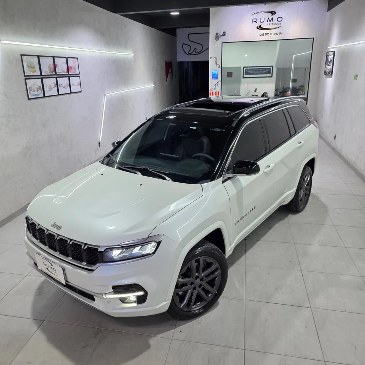 Jeep Commander Overland na Rumo Veiculos em Santo Andre
